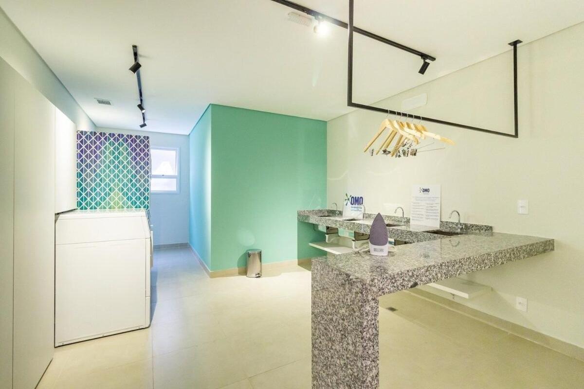 Funcional No Bras Com Piscina/metro Bras Apartamento São Paulo
